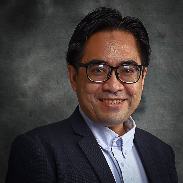 Associate Professor Dr. Helmy bin Hazmi