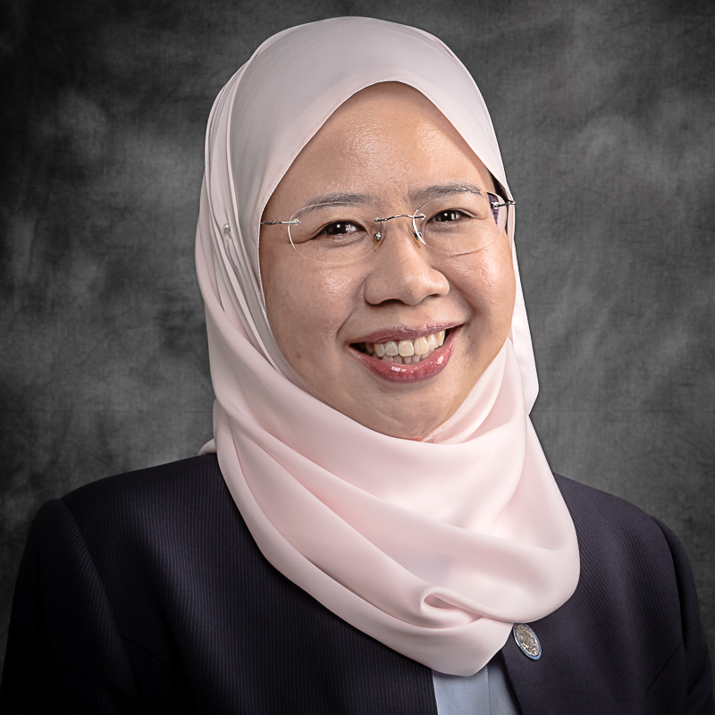 Associate Professor Dr. Ehfa binti Bujang Safawi