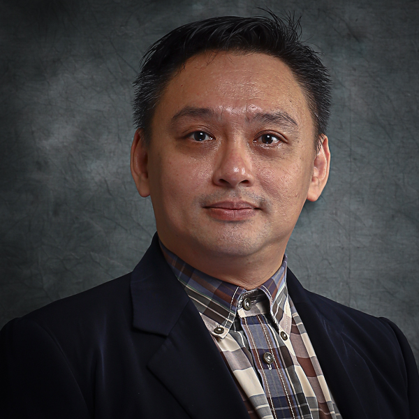 Associate Professor Dr. Sim Sze Kiat