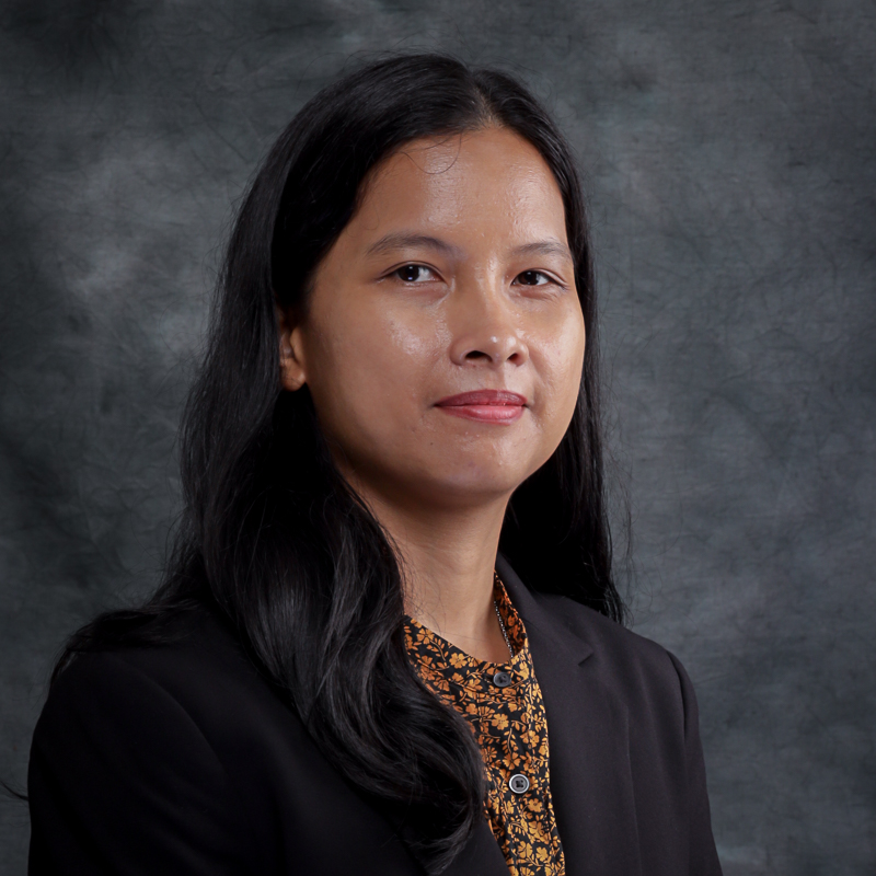 Dr Surisa Phornvillay