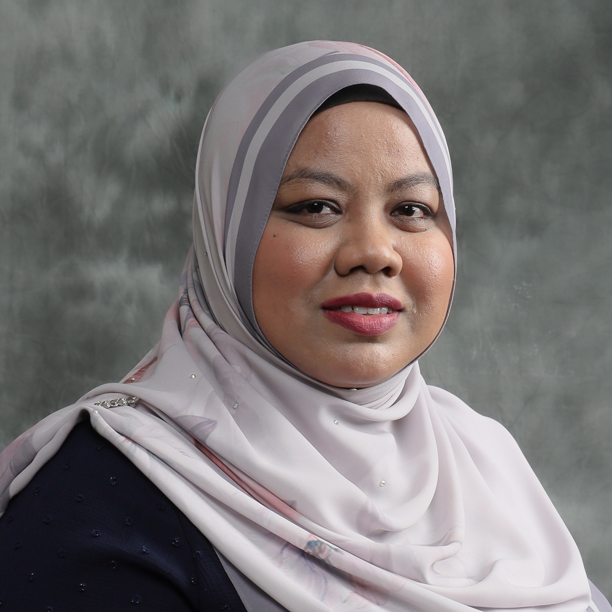 Dr Siti Farhanah binti S.M Johan